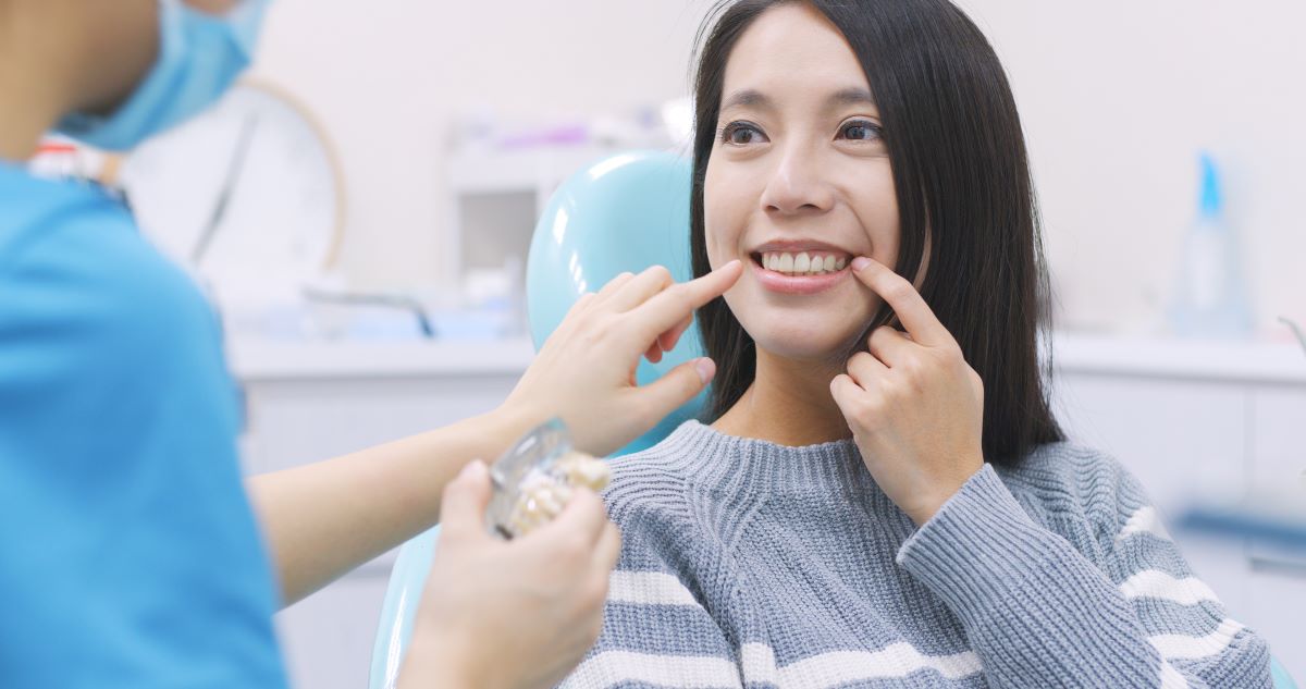 Wskazania do implantów zębowych – Kiedy warto je rozważyć?